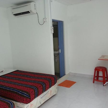 Et Budget Guest House Batu Feringgi Pokoj fotografie