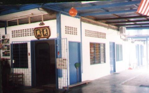 Et Budget Guest House Batu Feringgi Exteriér fotografie